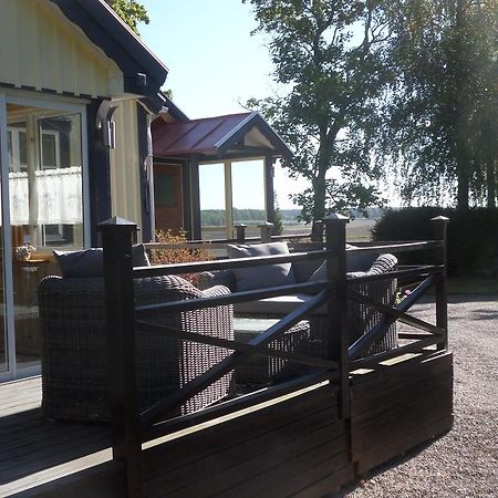 Skogis Bed & Breakfast Katrineholm Extérieur photo