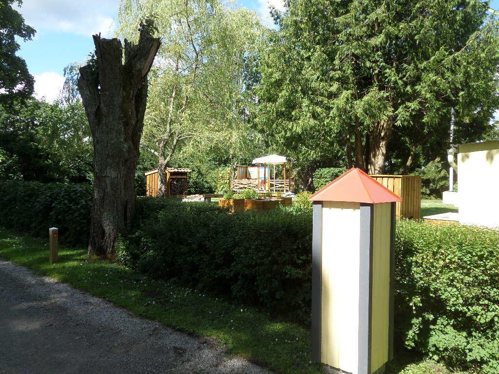 Skogis Bed & Breakfast Katrineholm Extérieur photo